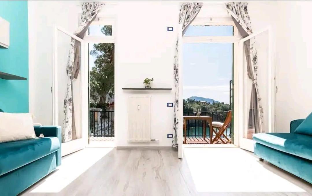 Pieve Ligure A Picco Sul Mare Con Piscina Villa Regina Luaran gambar